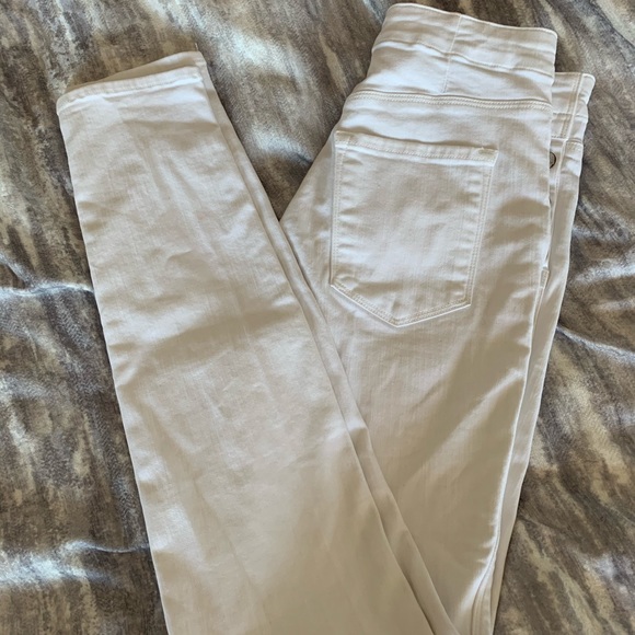 SOLD @ MCARI J Brand Natasha Sky-High Skinny Jeans - Picture 2 of 8